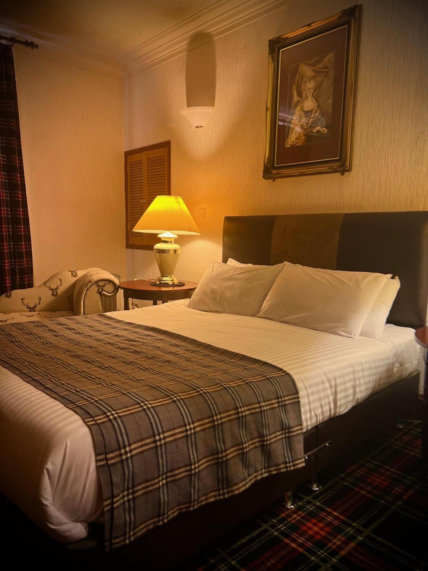 Loch Ness Lodge Hotel Drumnadrochit Exterior photo